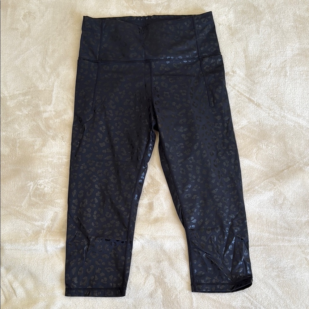 Black Cropped Leggings with Wide Waistband